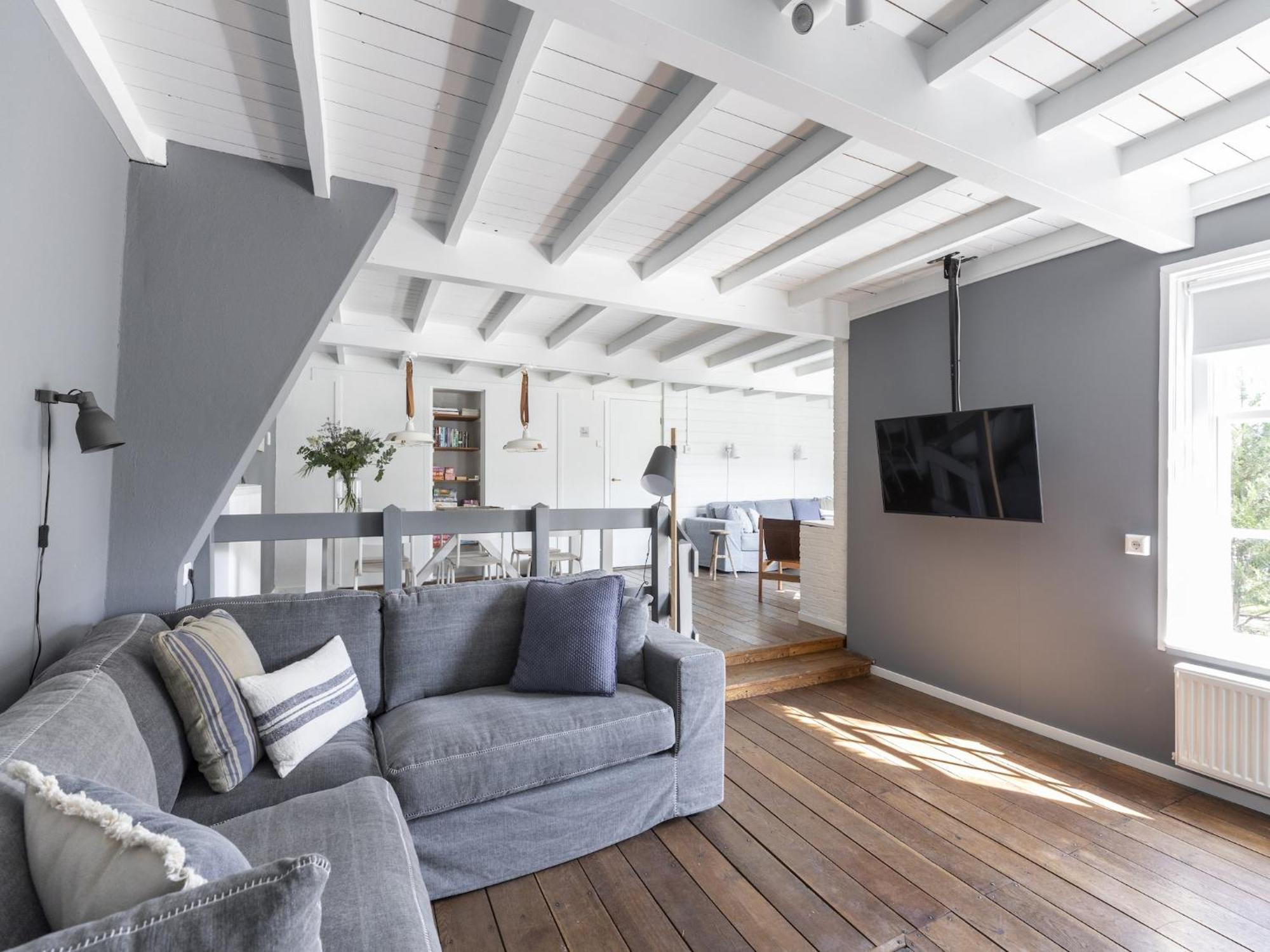 Luxuriously Restored Farmhouse With Trendy Interior Close To Sea And Forest خروت المظهر الخارجي الصورة